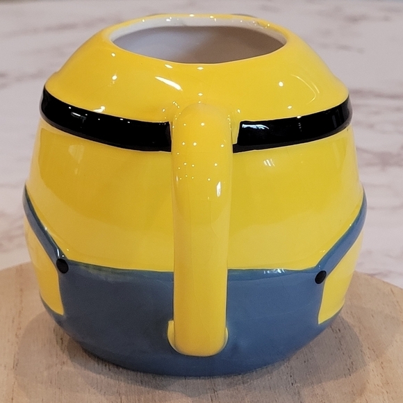 Minions Despicable Me Ceramic Coffee Mug Glass - Picture 4 of 12